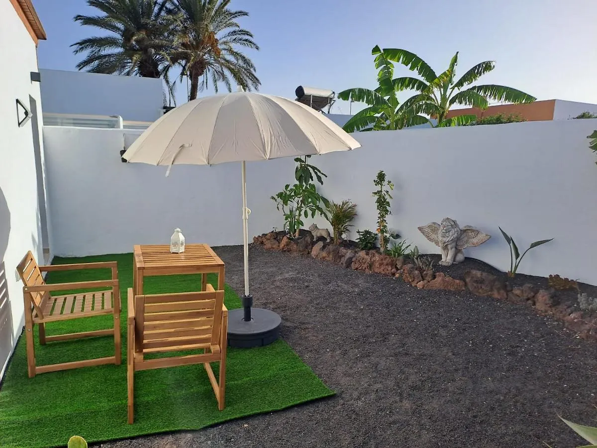 Dom wakacyjny Estudio Lotus By Smartclickvillas La Oliva